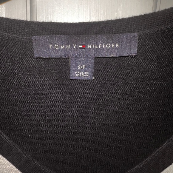 Tommy Hilfiger Sweater - Picture 3 of 3